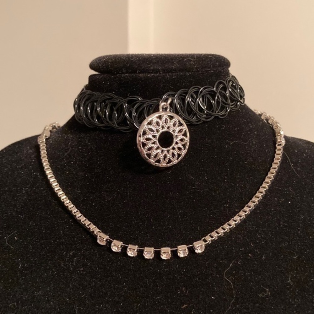 Hannah Black and Silver Choker Necklace Set